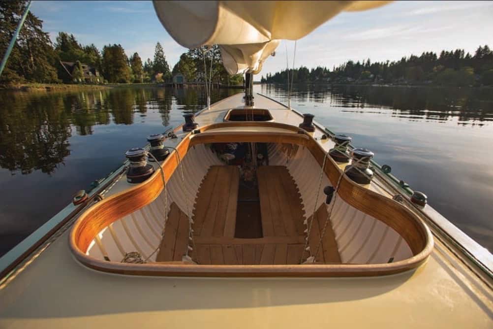 WATERLOO HARBOR BOATS, CITY AND MARINE LIFESTYLE