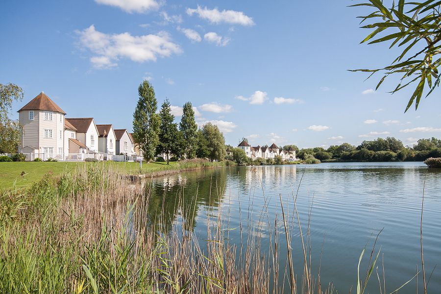 Cotswold Water Park Isis Lakes 31 South Cerney, Cotswolds