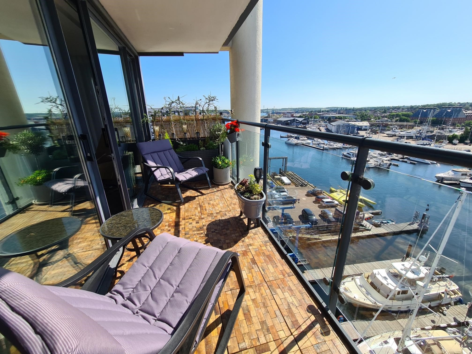 Neptune Marina, Ipswich, Suffolk Waterside Properties