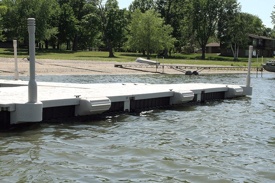 Horizontal Bumper Wave Armor Floating Docks