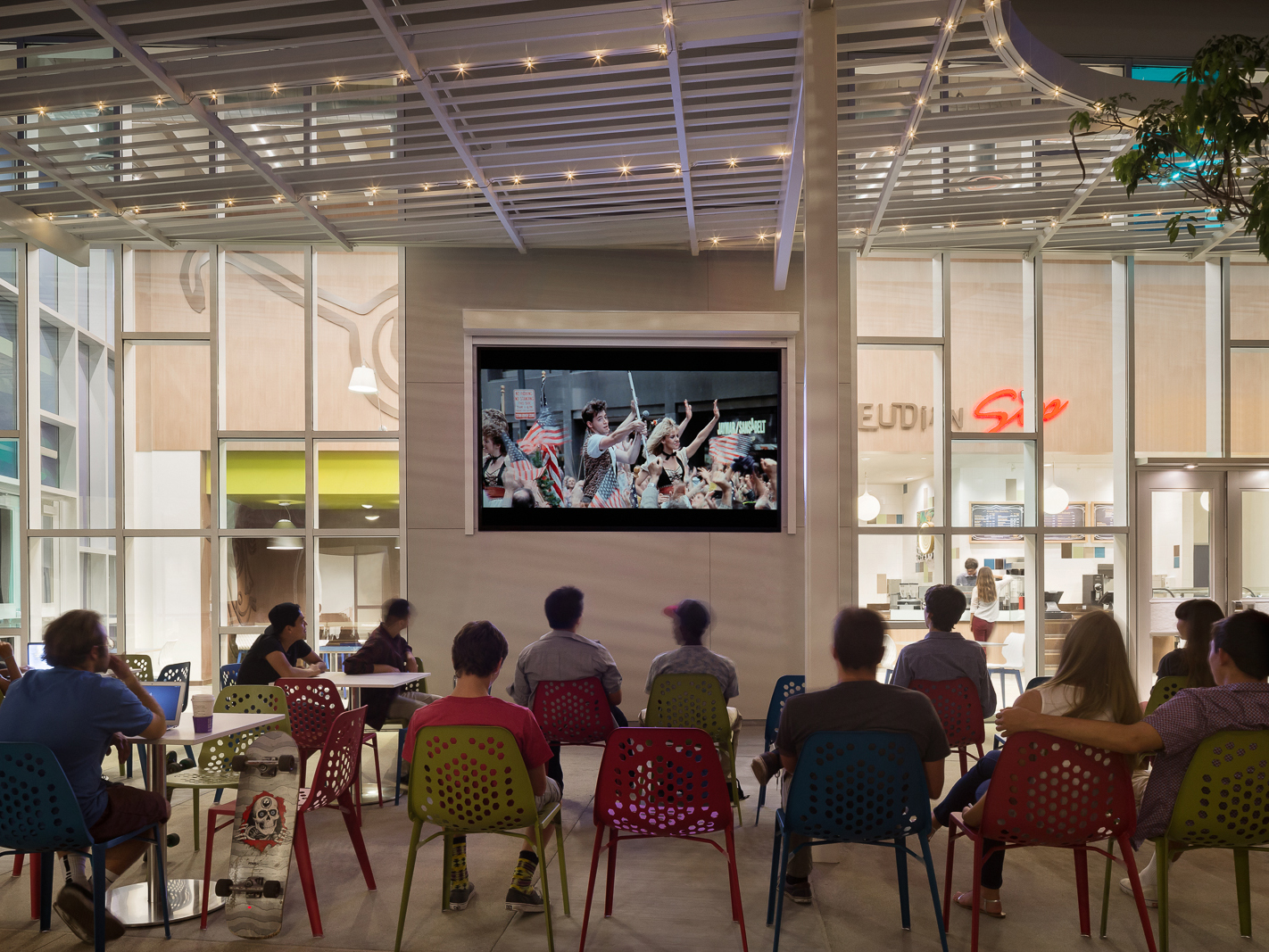 California State University, Northridge Student Housing • Waveguide