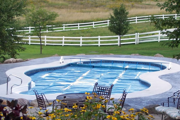 Pools For Small Backyards Ontario