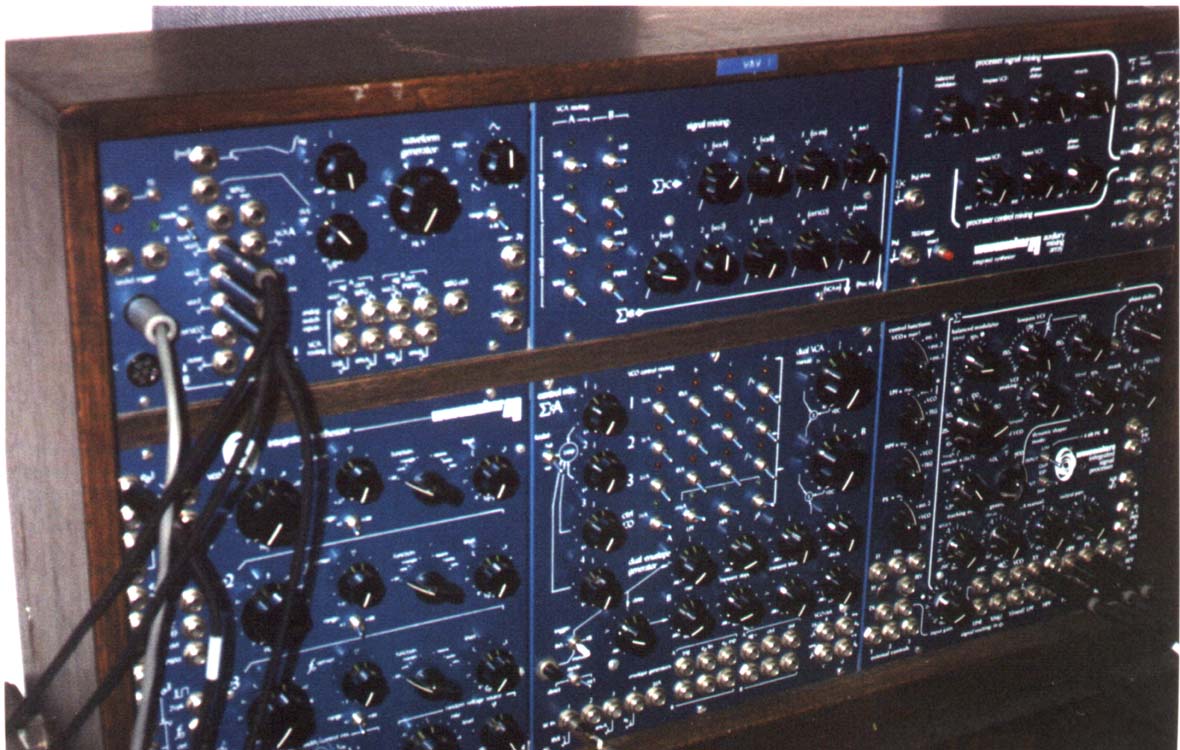 Wavemakers kb electronic music instrumentation modular synthesizer