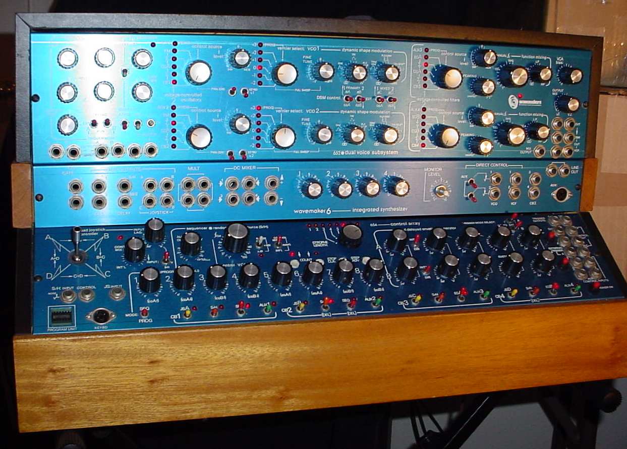 Wavemakers kb electronic music instrumentation modular synthesizer