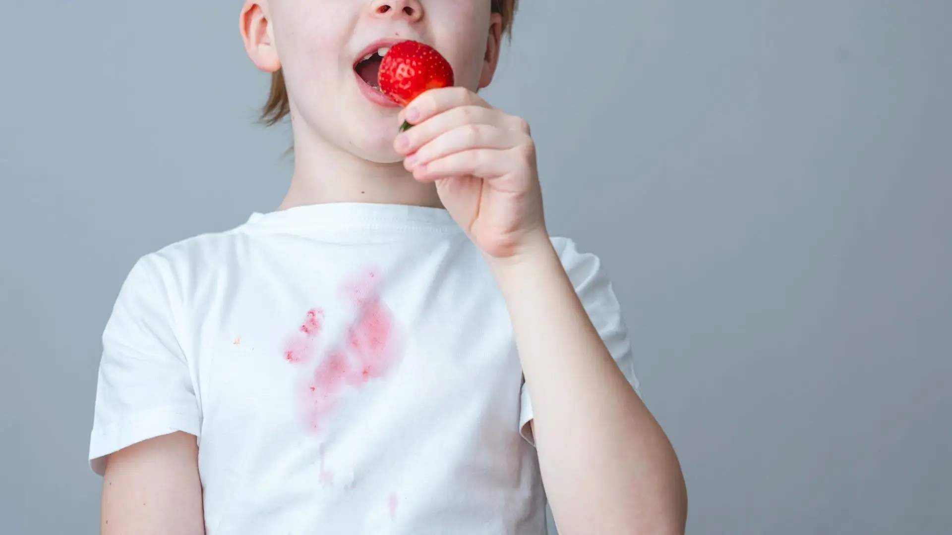 EcoWarriors Unite! How to Tackle Stains Like a Pro at the Laundromat