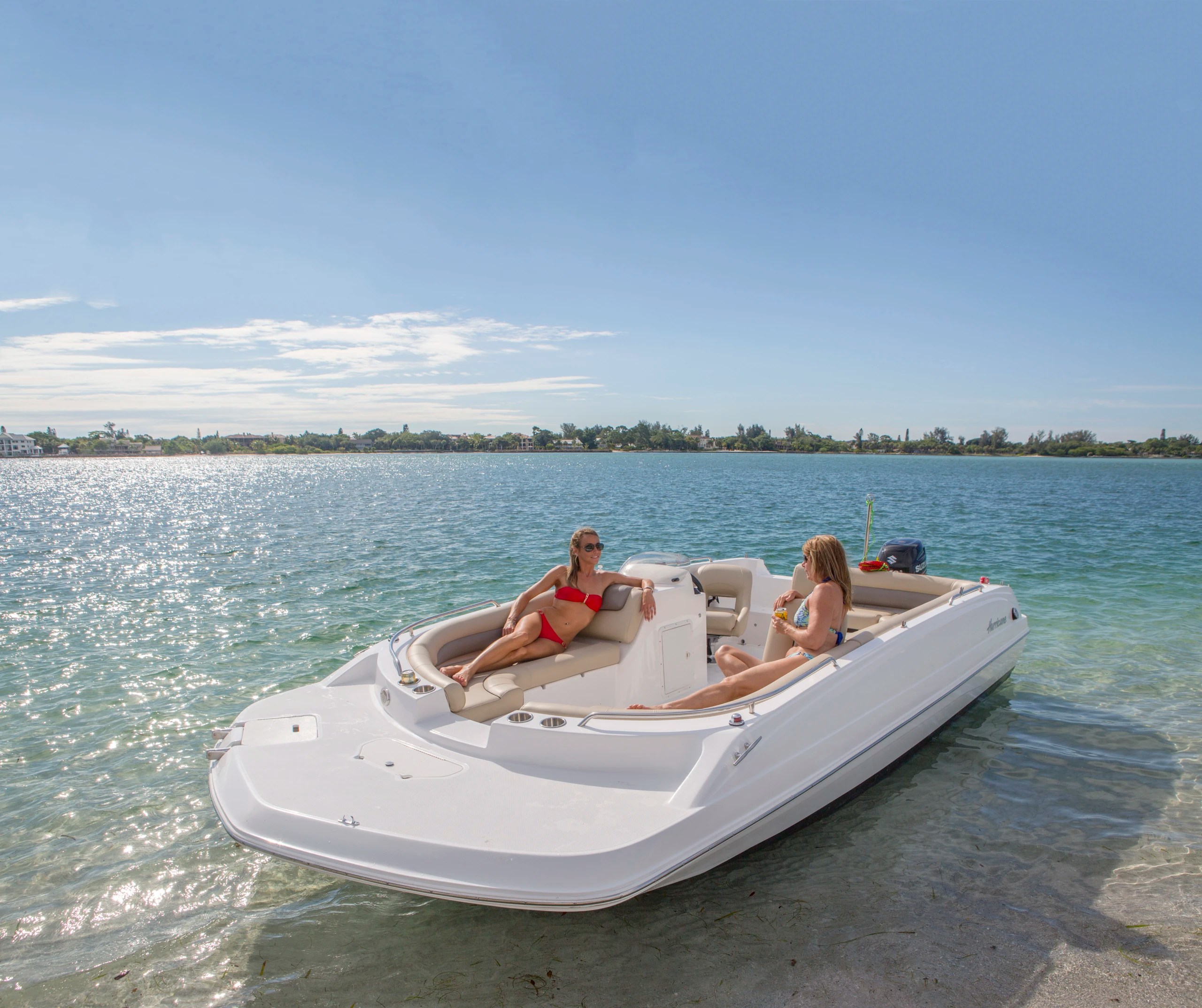 What is a deck boat Ultimate guide to the deck boat vs bowrider and