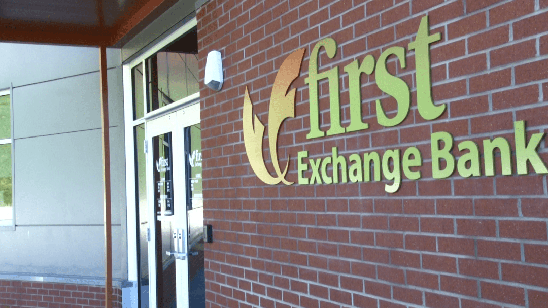 First exchange bank opens new location