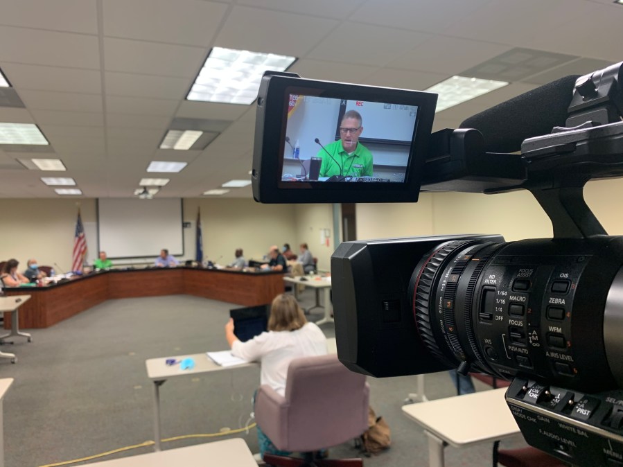 Darlington County schools discuss backtoschool committee results at Friday meeting WBTW Darlington County schools discuss backtoschool committee results at Friday meeting WBTW