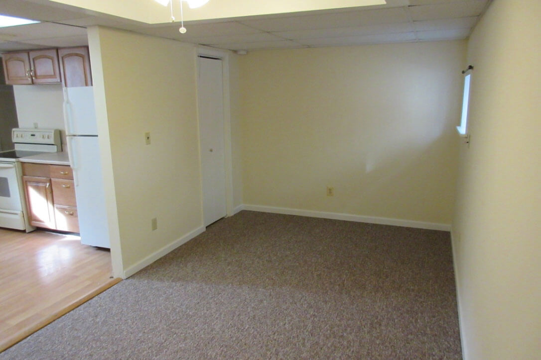 211 S. Walnut St. Carriage House West Chester Student Rentals