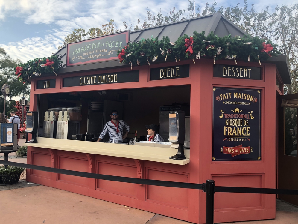 Let's Take a Look at the Festival of the Holidays Kitchens!