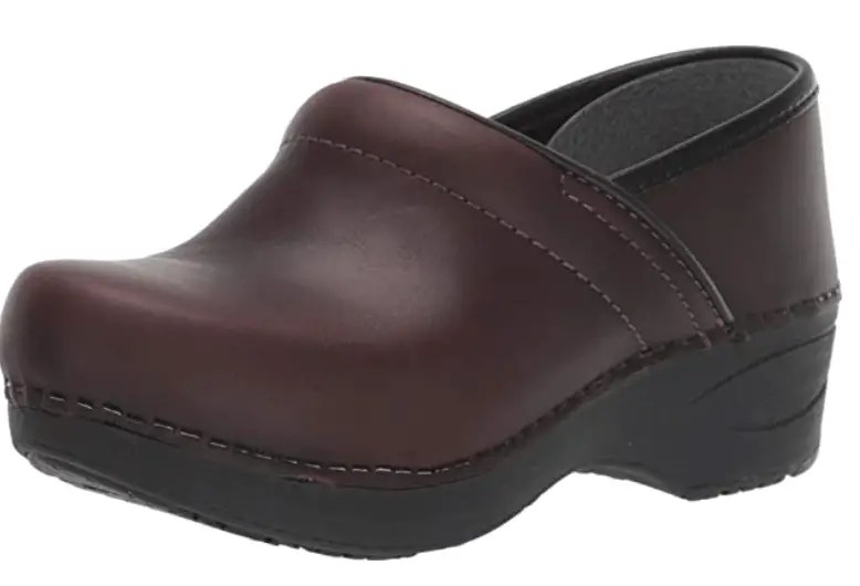 17 Best Shoes for Working on Concrete Floors (April 2022) WearDuke