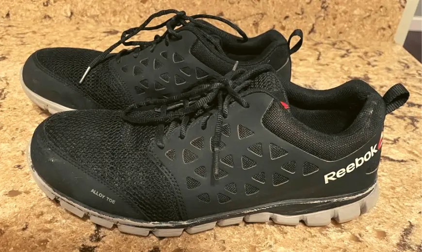 17 Best Shoes for Walking on Concrete Floors (June 2023) Buy This New