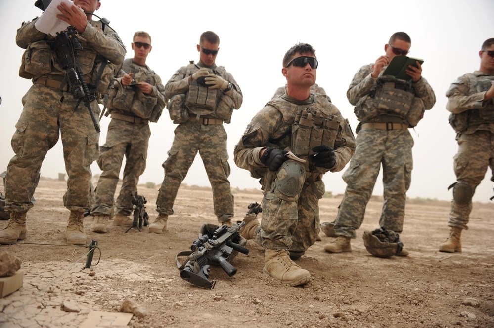 5 things you'll learn from your first team leader We Are The Mighty