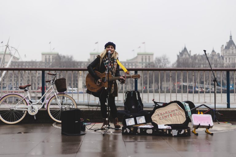 TiPJAR is the perfect solution for Buskers and Street Performers TiPJAR