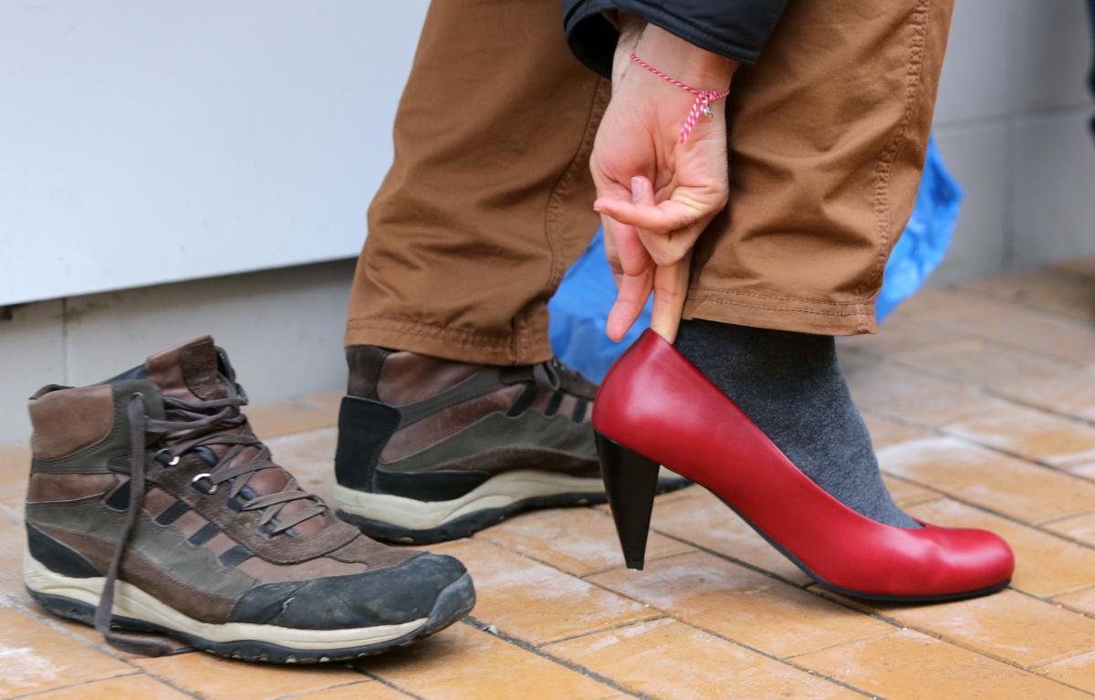 Walk a Mile in Her Shoes WEAVE, Inc.