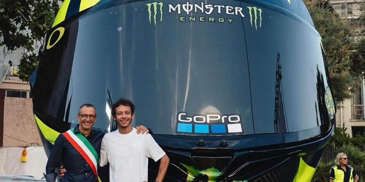 The World’s Biggest Motorcycle Helmet is in Pesaro webBikeWorld