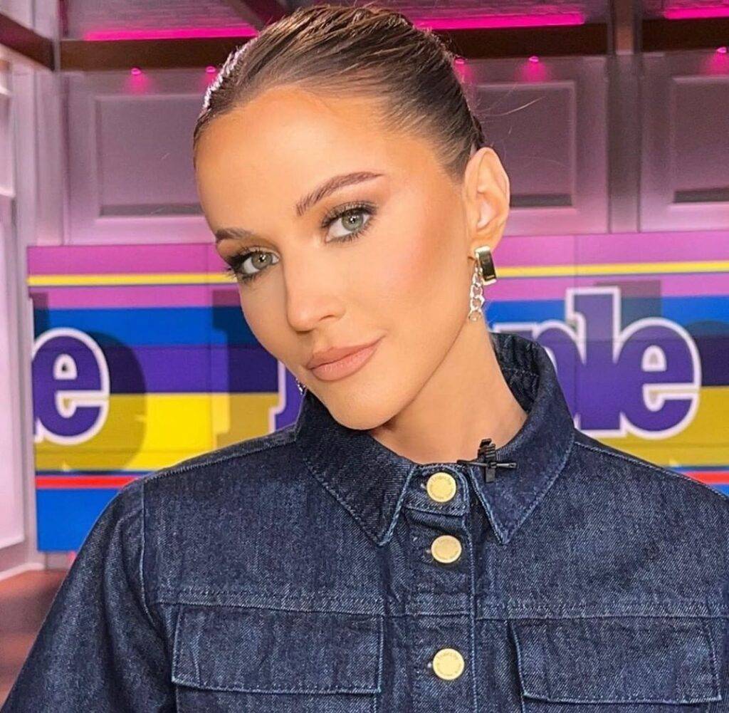 Who is TV personality Kay Adams? Her Age, Father, Height & More(016)