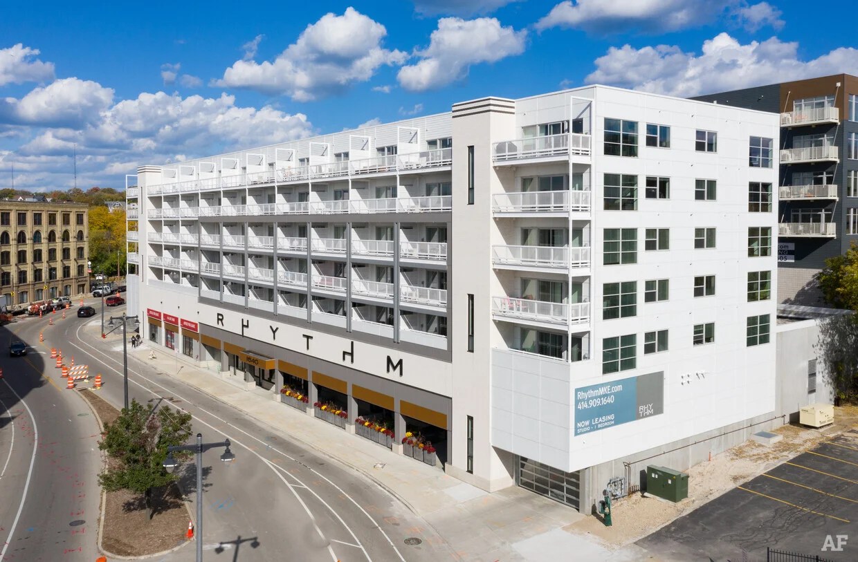 Rhythm Apartments Midwest Iron