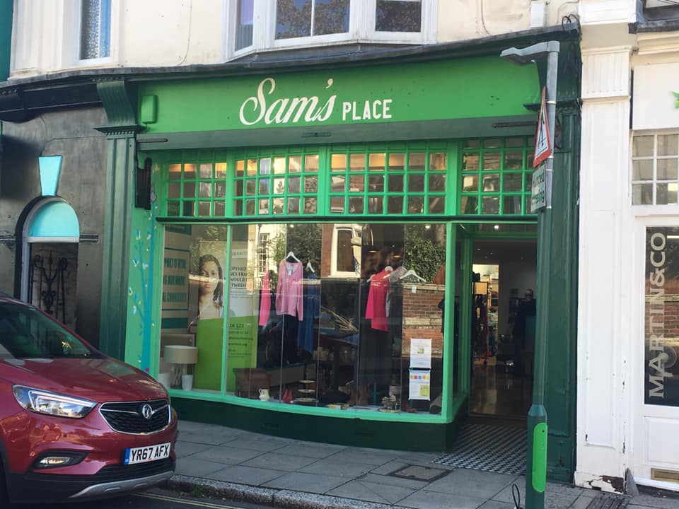 New web site for Sams Place, a charity shop in Southsea, Portsmouth