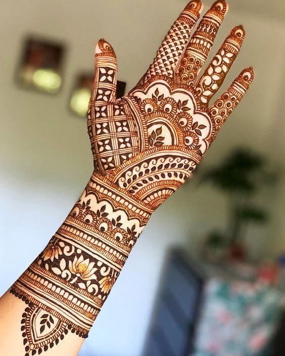 18+ Best Hyderabadi Mehndi designs Images You Should Try in 2020