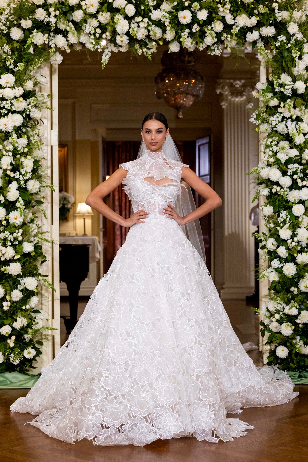 Nardos Bridal Fall 2024 Wedding Dress Collection