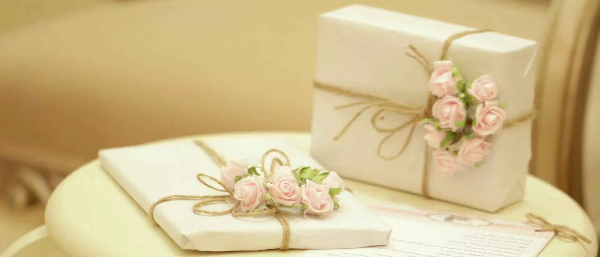 Average Wedding Gift Per Couple in 2022 WeddingStats