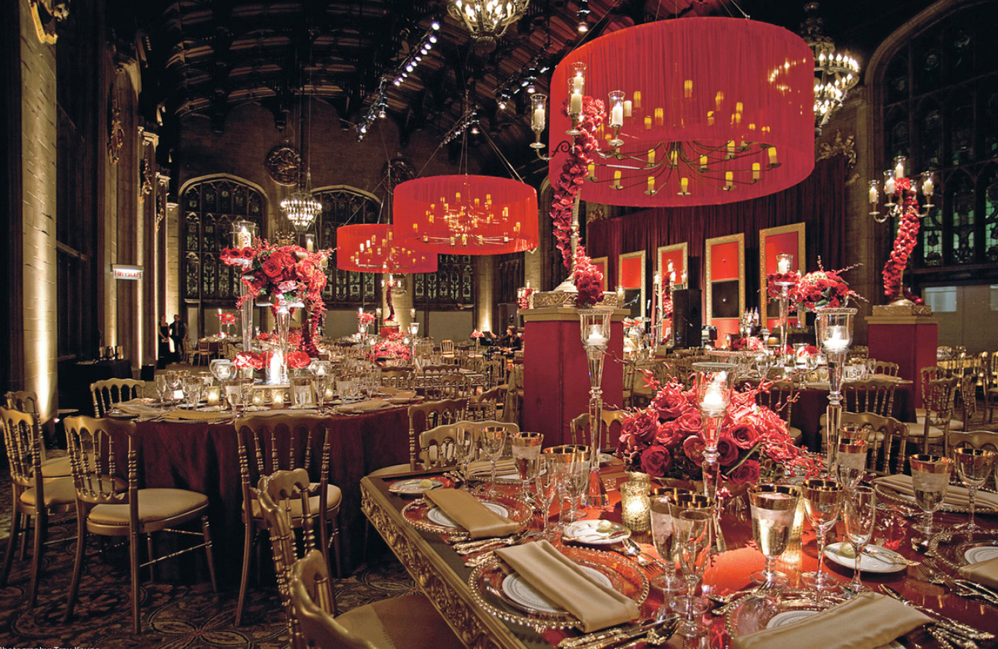 Red Rose Decor Wedding Style Magazine