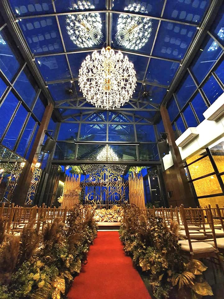 Ampang Glasshouse Where Clouds Hover Over the Peak Wedding Research