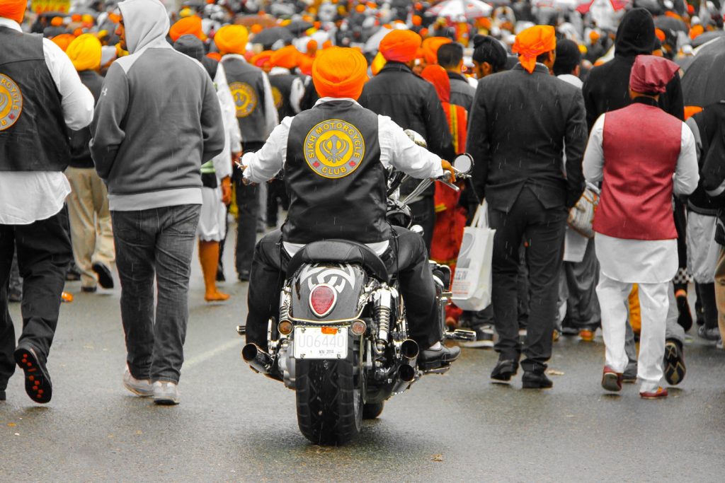 Ontario’s Sikh Motorcycle Club Demands Helmet Exemption Weekly Voice