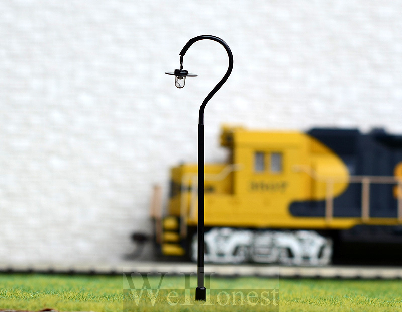 5 x OO / HO scale LED street lights model railroad lamp posts path