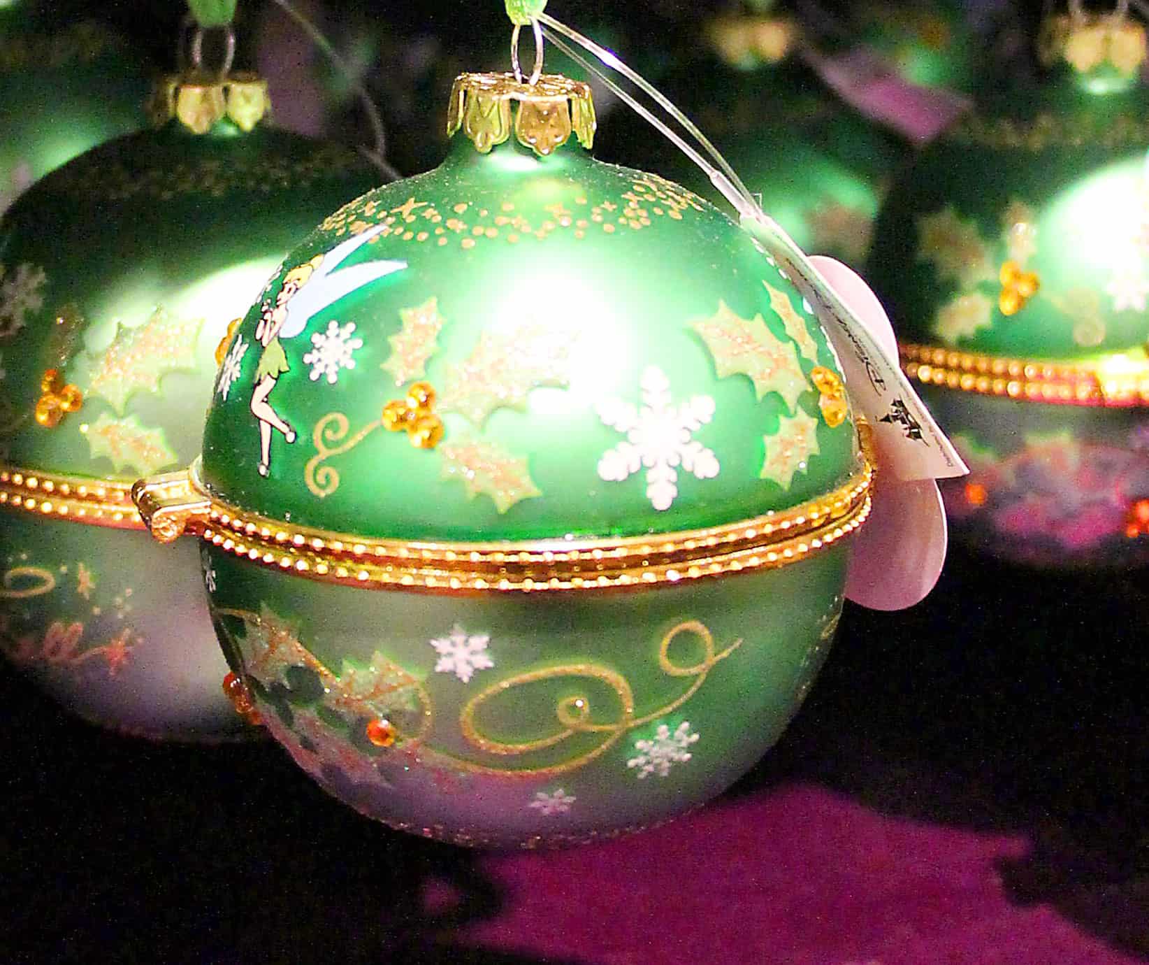 Ausgefallene Muster und Motive bei Weihnachtskugeln
