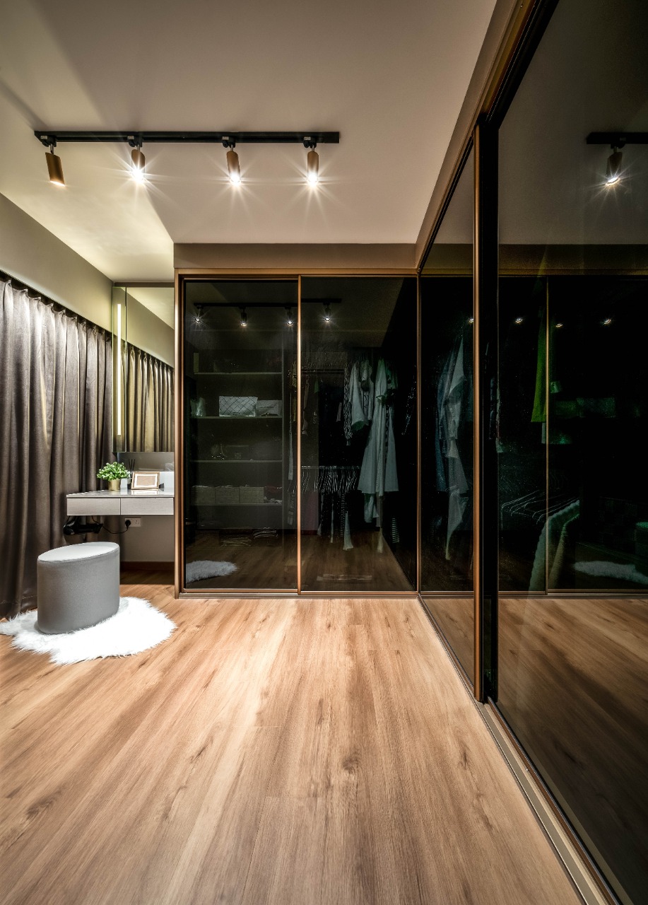 BTO & HDB Walk In Wardrobe Weiken Interior Design
