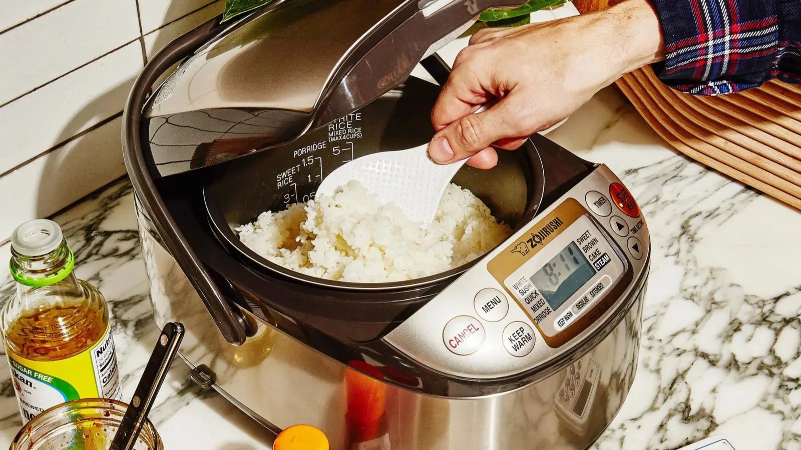 Ceramic vs Stainless Steel Rice Cooker Which is Better? We Know Rice