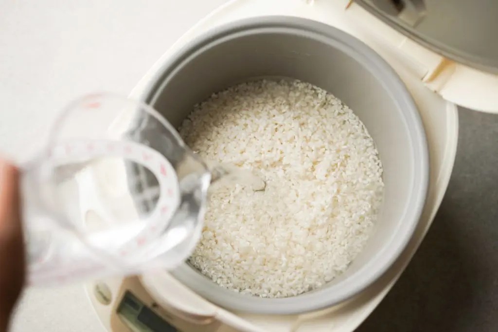 How To Cook Sushi Rice in a Rice Cooker We Know Rice