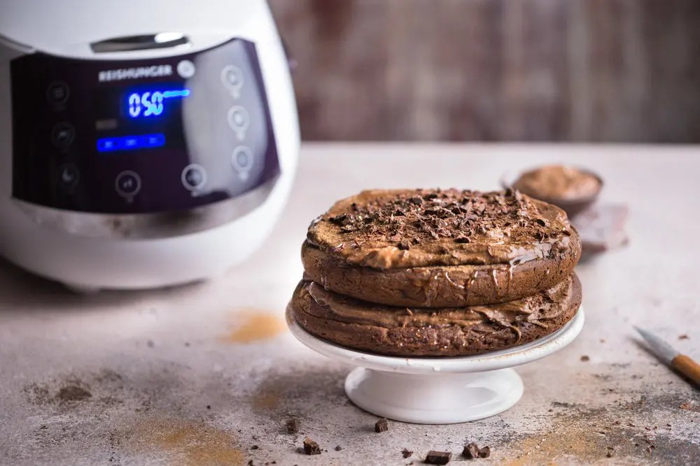 How to Bake a Cake in a Rice Cooker We Know Rice