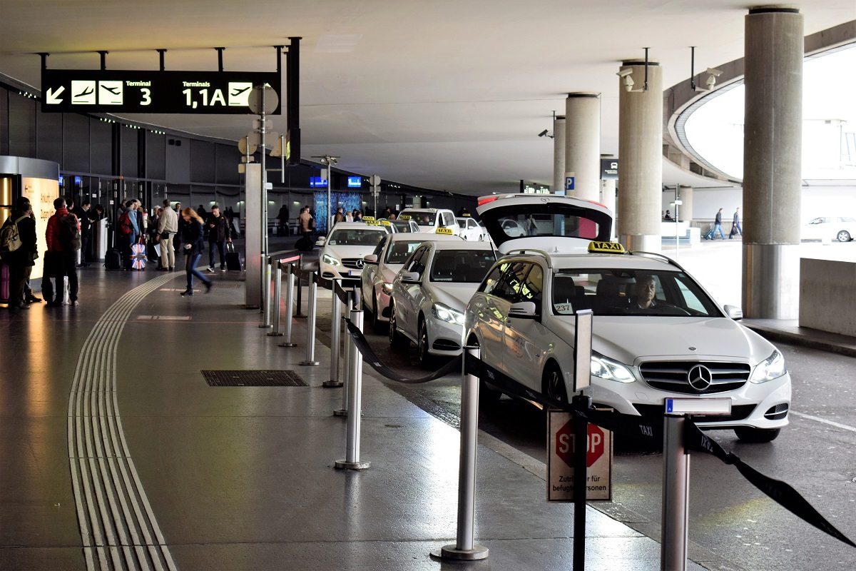 How to get from Vienna Airport to Bratislava By Taxi, Bus, or Train