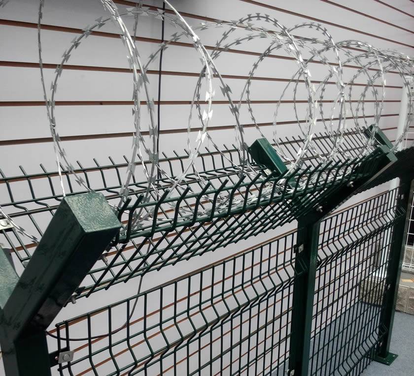 Welded Wire/Chain Link/Concertina Wire for High Security Mesh Fence