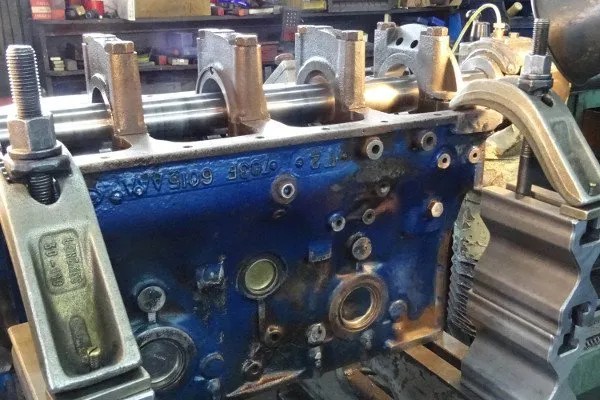 Engine Rebuild Vs Engine Replacement What Should You Choose - Welham Group