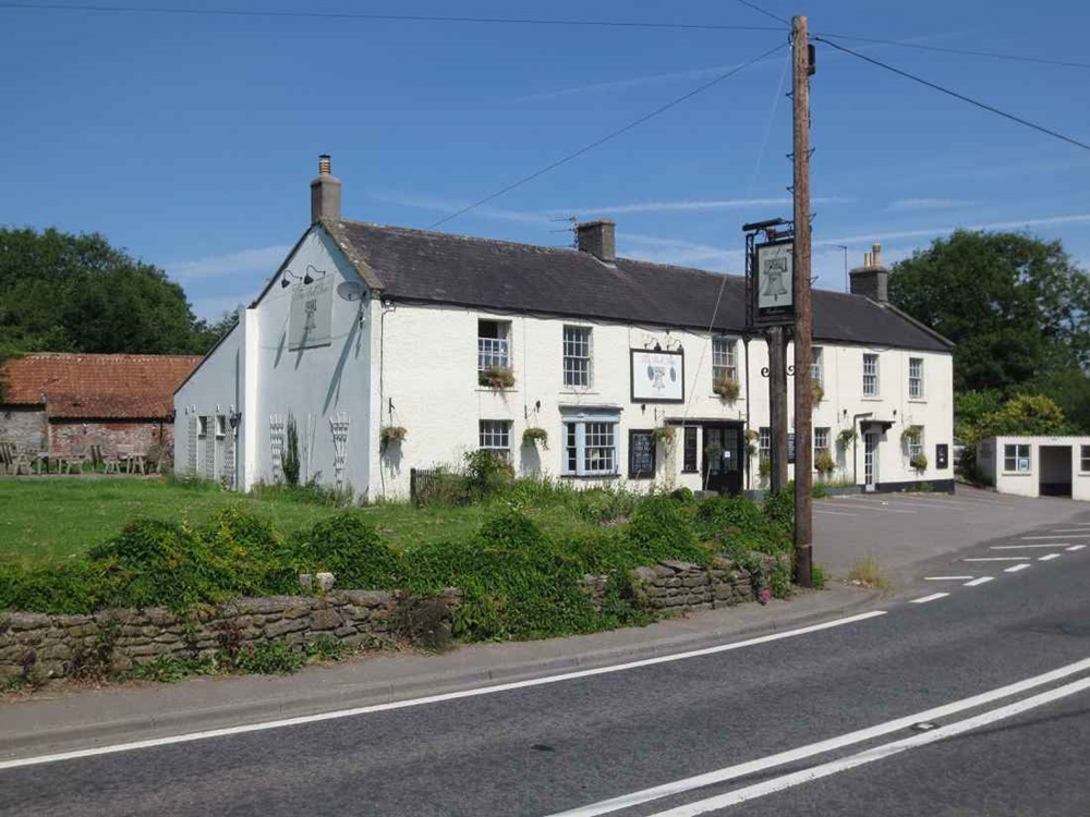 Bell Inn, 13 Frome Road, Rode Bath BA11 6PW Wellington Pub Company