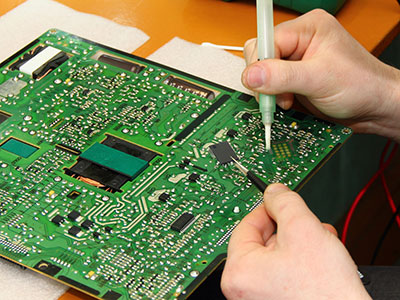 How to Clean Flux Off PCB: A Comprehensive Guide