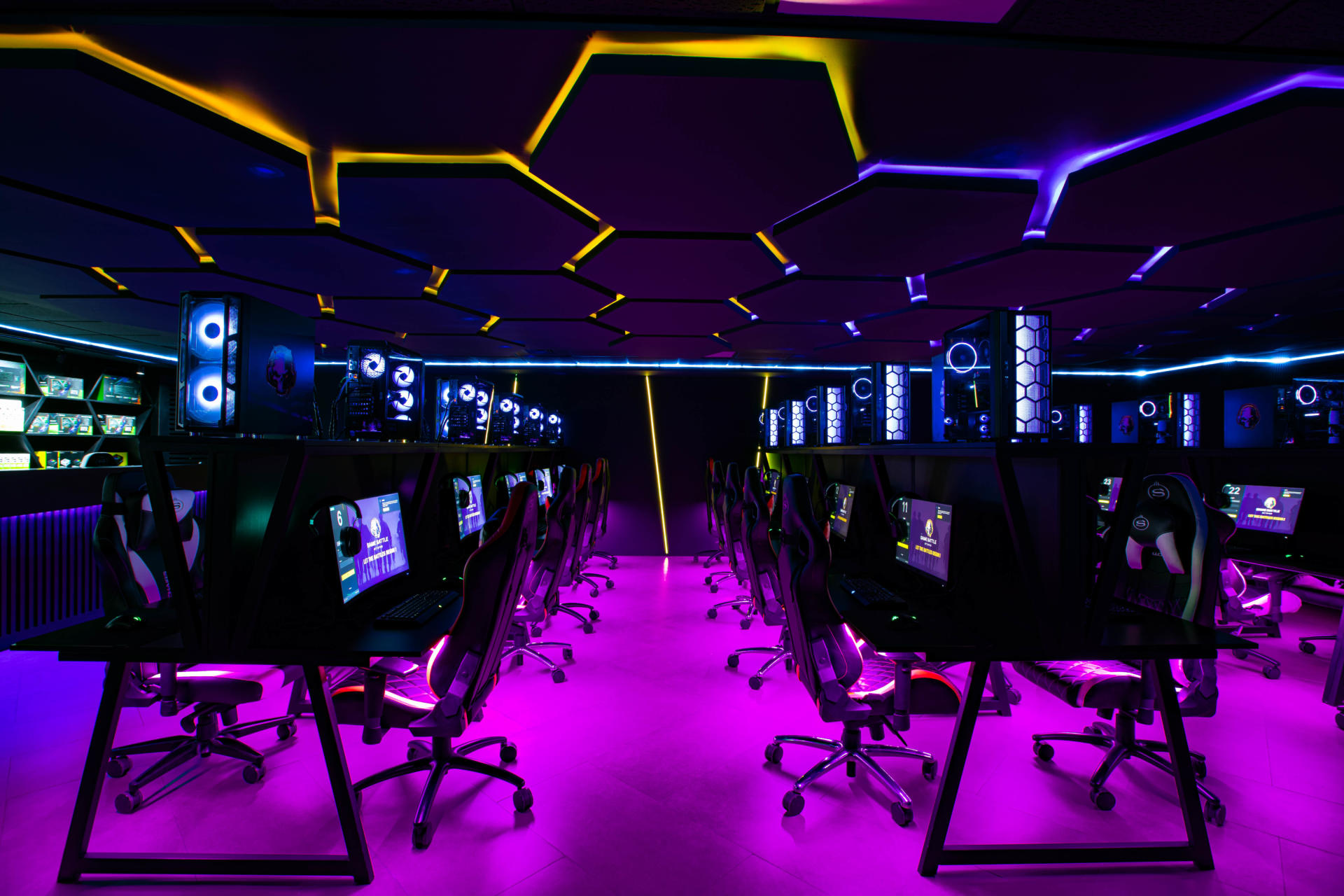 Vidéo Un gaming center ouvre en plein centre de Marrakech Welovebuzz