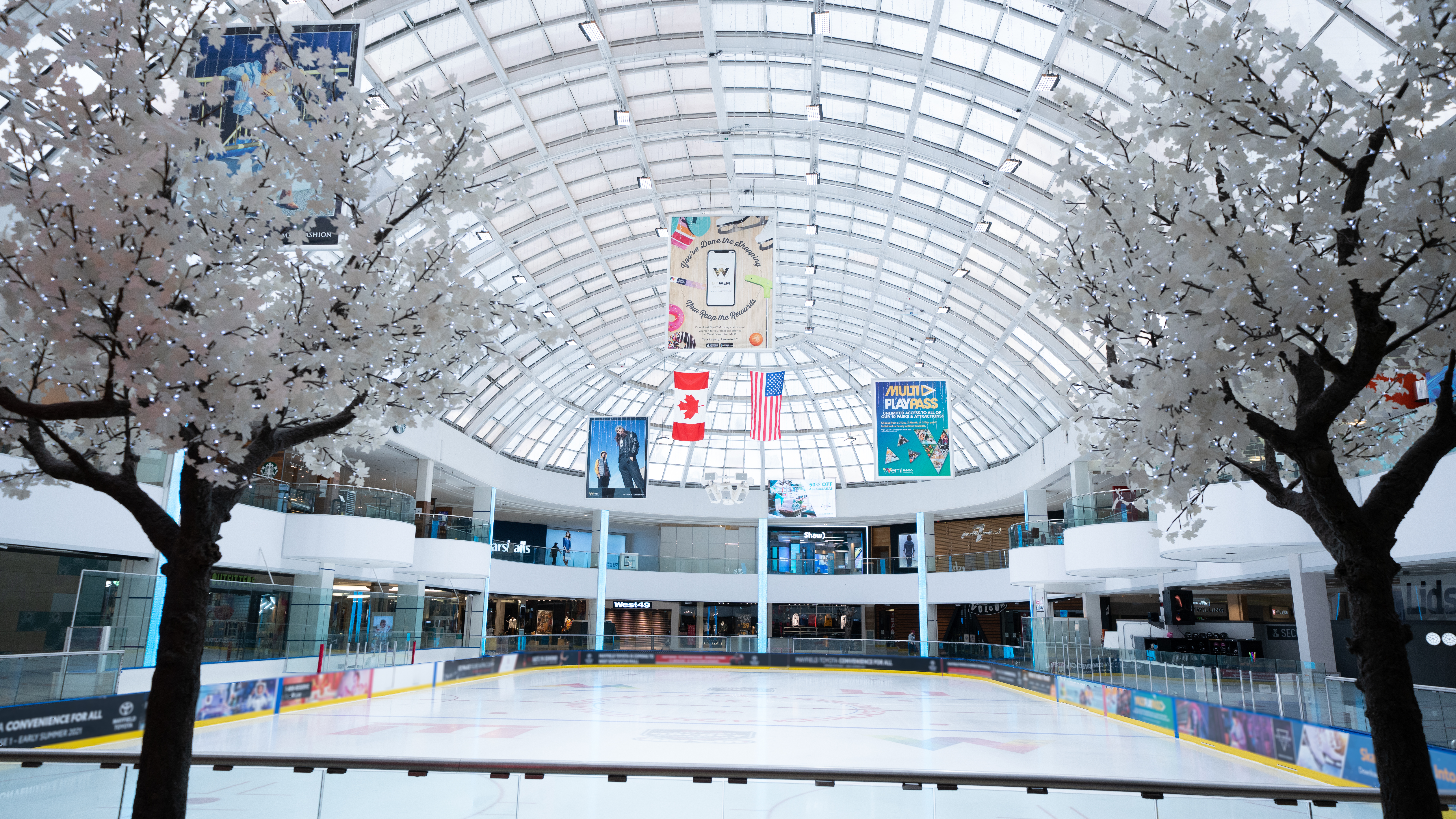 Attractions West Edmonton Mall