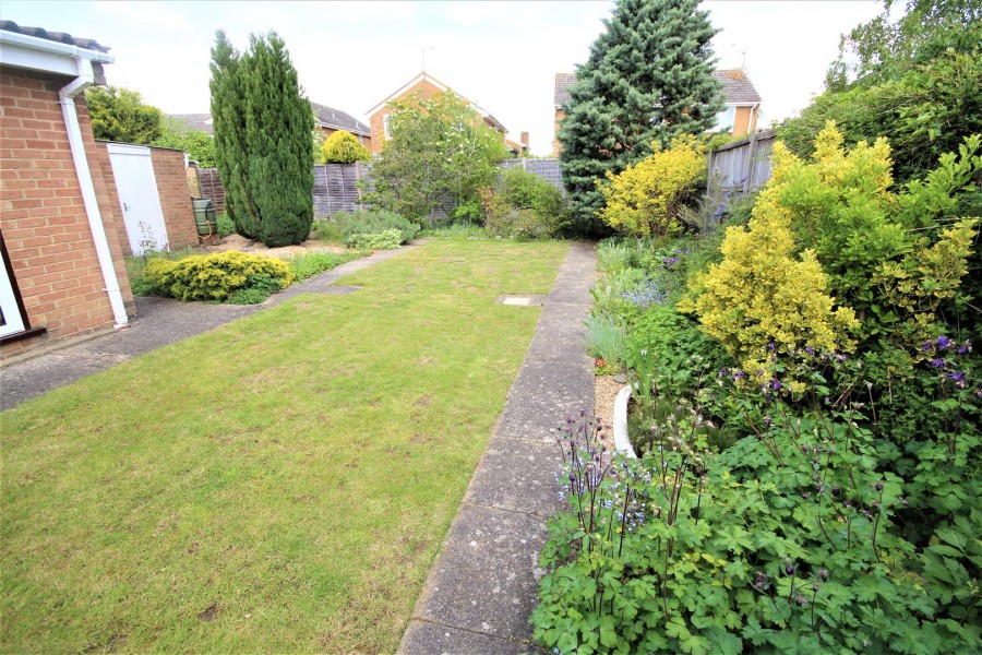 Hurst Park Road, Twyford, Reading WentWorth Estate Agents