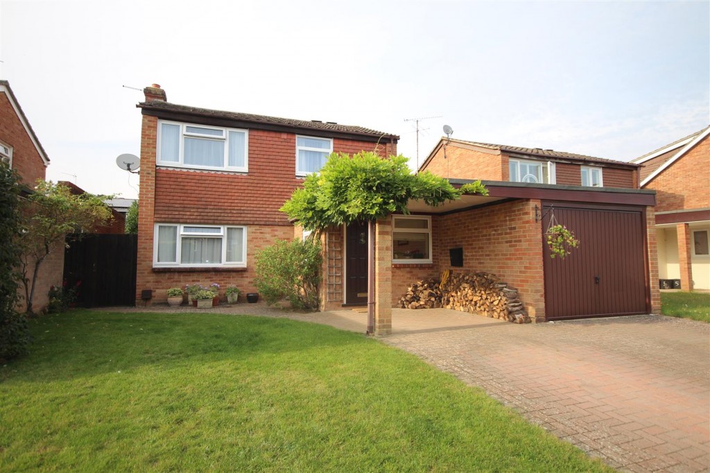 Fidlers Walk, Wargrave, Reading WentWorth Estate Agents