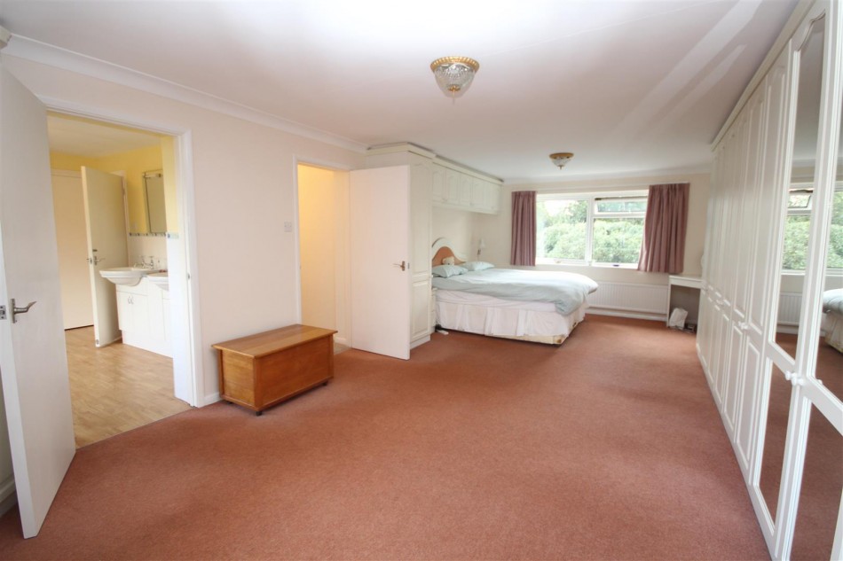 Wargrave Road, Twyford, Reading WentWorth Estate Agents