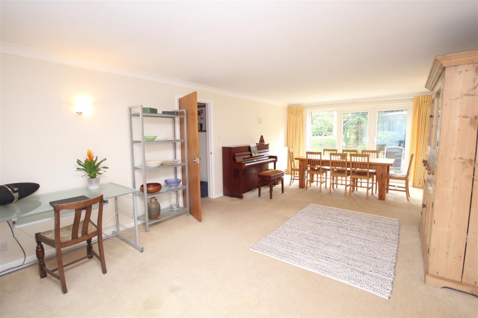 Wargrave Road, Twyford, Reading WentWorth Estate Agents