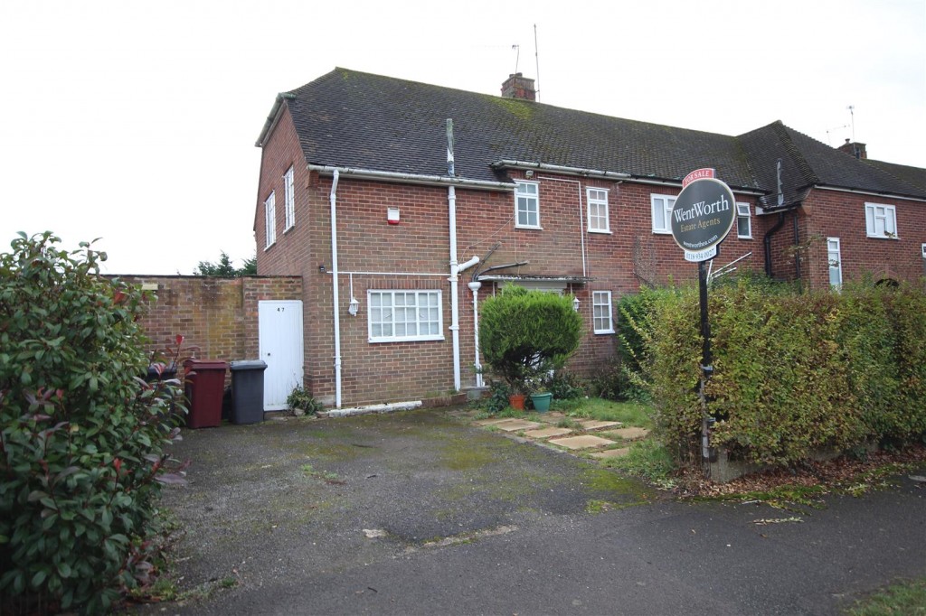 Knights way, Emmer green, Reading WentWorth Estate Agents