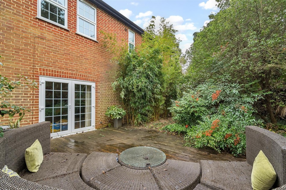 Denmark Avenue, Woodley, Reading WentWorth Estate Agents