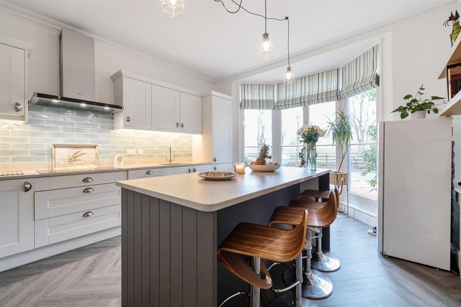 Denmark Avenue, Woodley, Reading WentWorth Estate Agents