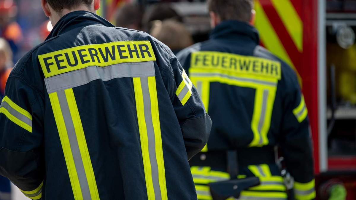 Einsatz auf der Autobahn 28 Brandgeruch im Auto WESERKURIER